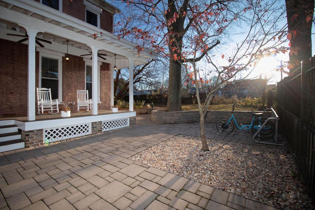 Appartement Quiet, Gated Oasis Near Downtown Lexington Extérieur photo