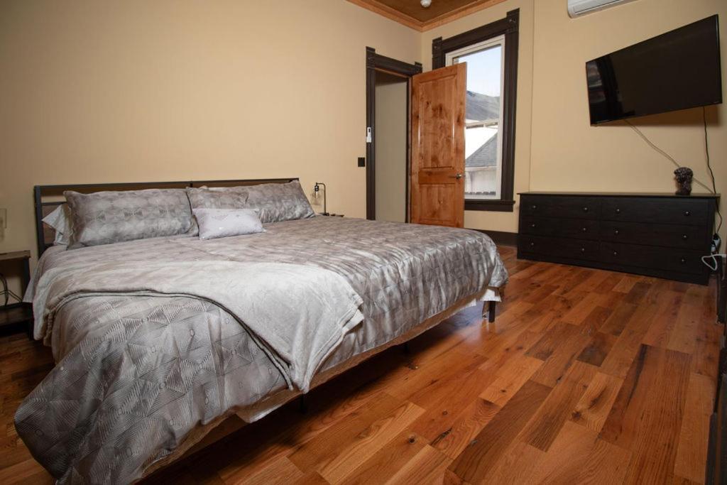 Appartement Quiet, Gated Oasis Near Downtown Lexington Extérieur photo